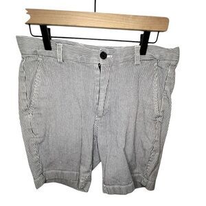 Brooks Brothers Red Fleece Men’s Seersucker Shorts 32W Blue White Cotton